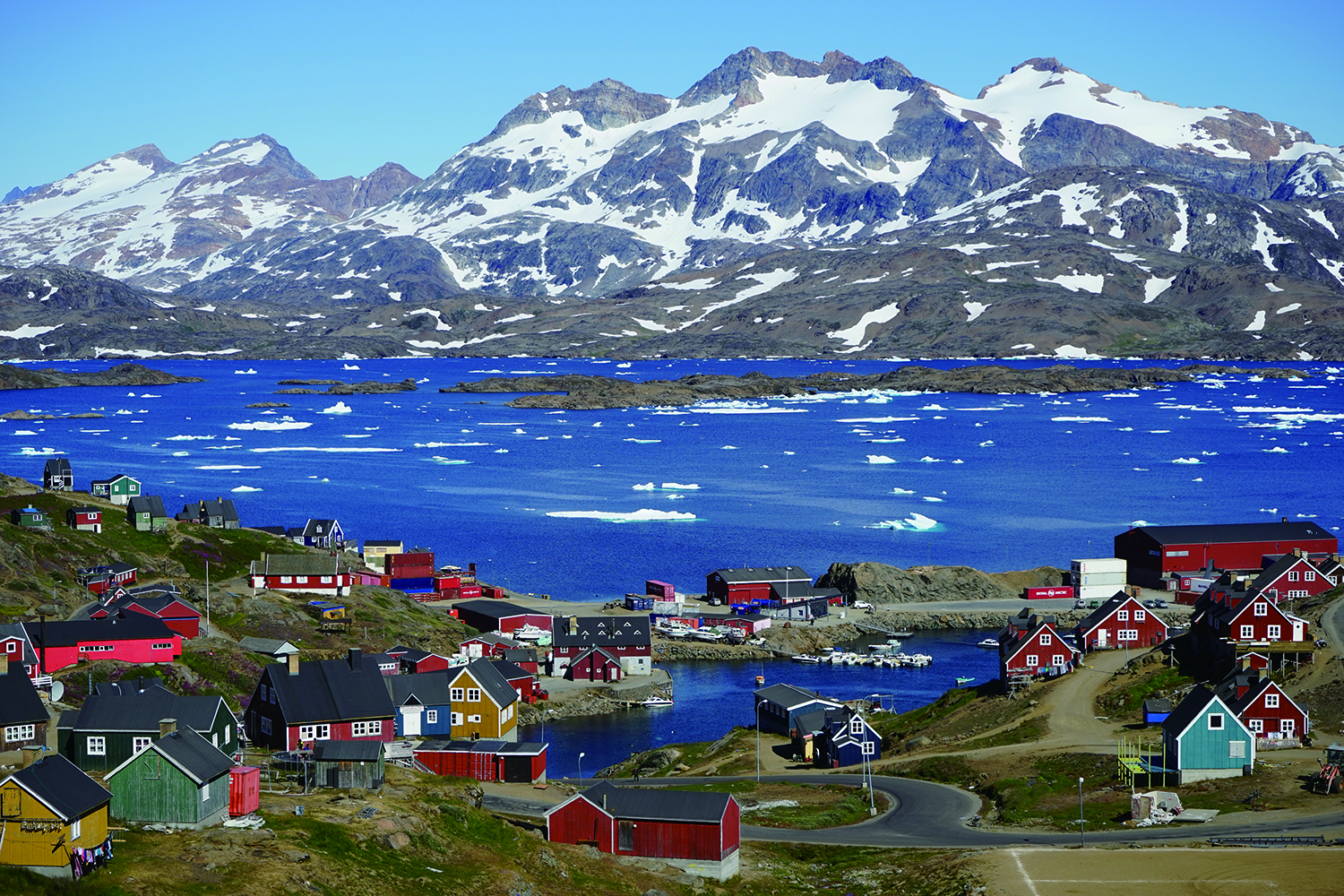 Trump Expands U.S. Military Role in Greenland